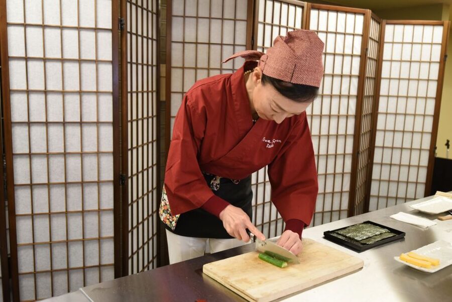 Sushi-Making Experience - What the two take-home kits add