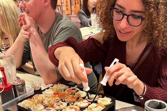 Takoyaki Party & Shinjuku Night Tour in Tokyo ※Unlimited Drinks - Practical details that affect your choice