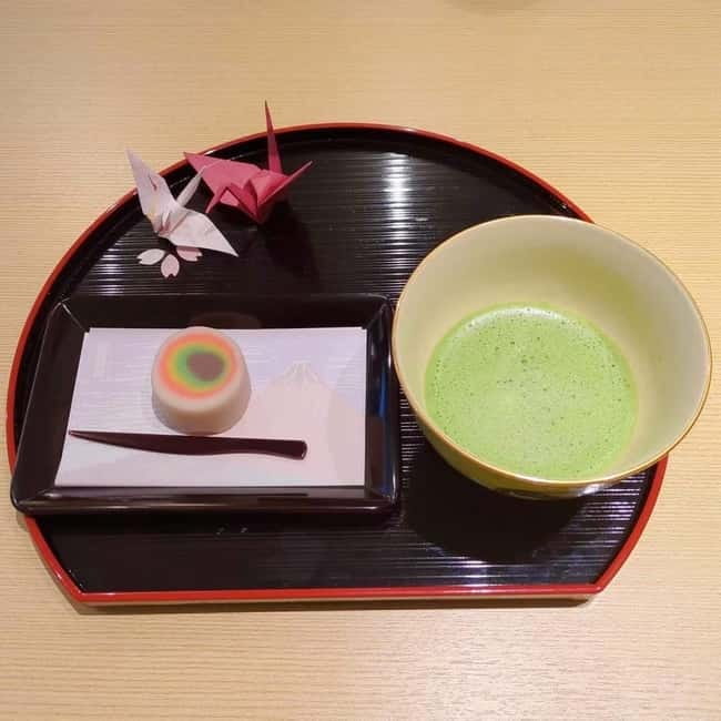 Tea ceremony experience in Japanese-style room 60min - Booking, cancellation, and useful planning notes