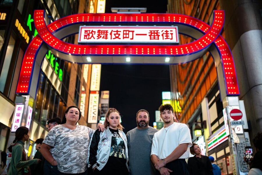 Tokyo: 1-Hour Private Photoshoot - Cost, extra fees, and practical value