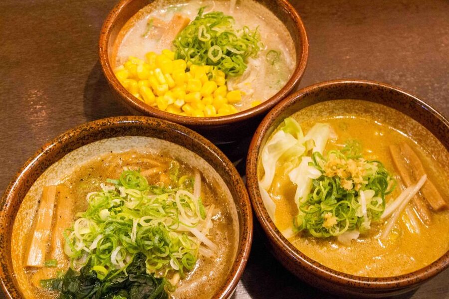 Tokyo: 2-Hour Vegan and Vegetarian Ramen Guided Walking Tour - Four small bowls make a better ramen lesson