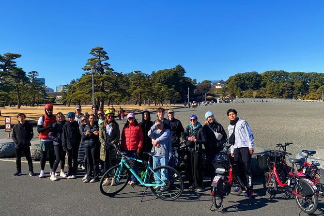 Tokyo: 3-Hour Bike/E-Bike Tour of the City's Hidden Gems - Why a bicycle is a smart way to see central Tokyo