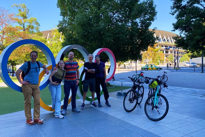 Tokyo: 3-Hour Bike/E-Bike Tour of the City's Highlights - Tokyo highlights connected by two wheels