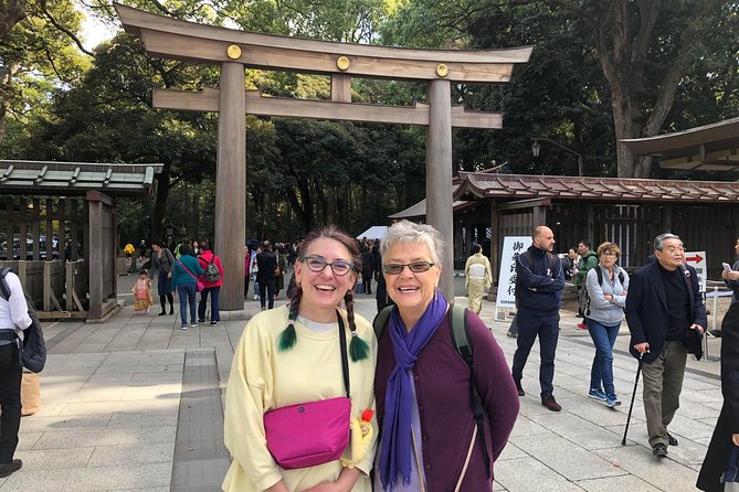 Tokyo 4hr Private Tour with Government-Licensed Guide - Tsukiji Outer Market for food and local color