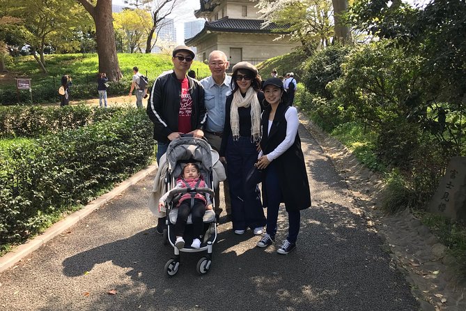 Tokyo 6hr Private Tour with Government-Licensed Guide - Tsukiji: food, browsing, and extra spending