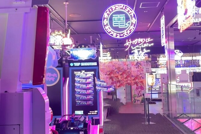 Tokyo After Dark Shinjuku Tour of Tradition and Pop Culture - Kabukicho under the neon signs