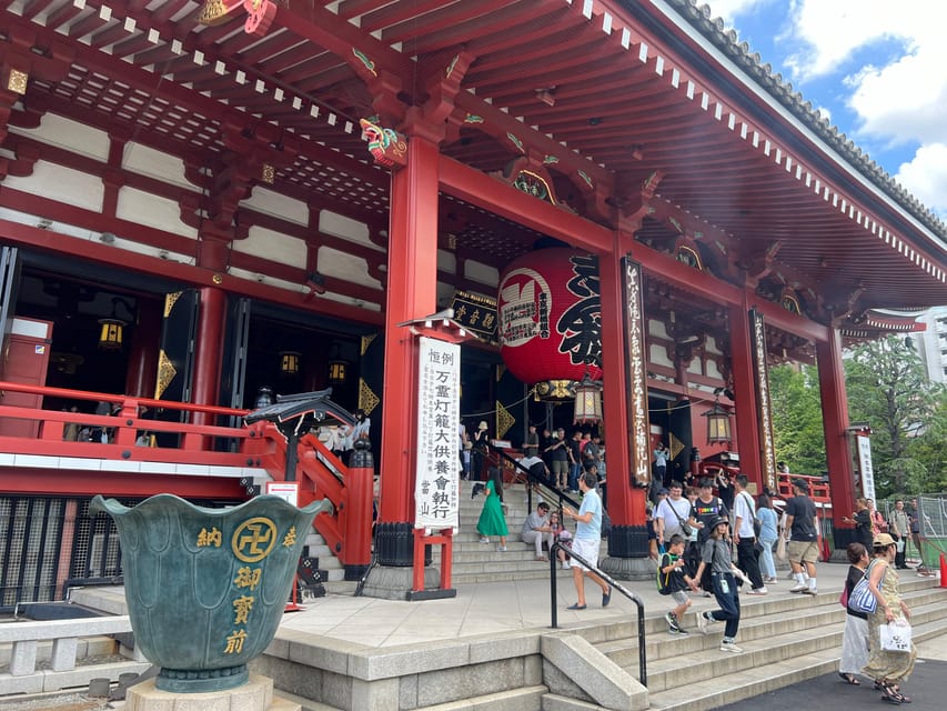 Tokyo: Asakusa and Tokyo’s Oldest Temple Senso-ji Tour - Nakamise Street and the edible side of Asakusa