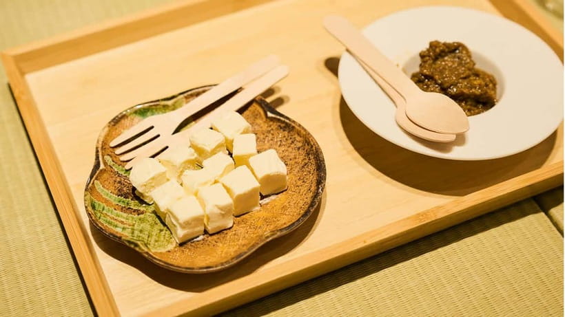 Tokyo: Asakusa Guided Food Tour with 12 Dishes & 3 Drinks