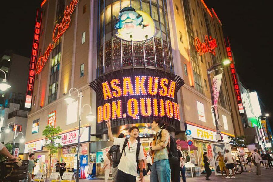 Tokyo: Asakusa Photogenic Night Walk with 1 drink - Finishing on Hoppy Street