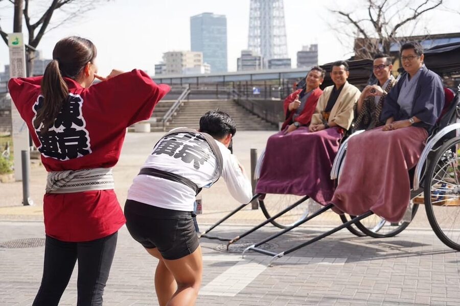 Tokyo: Asakusa tour by rickshaw - What to Bring and How to Prepare