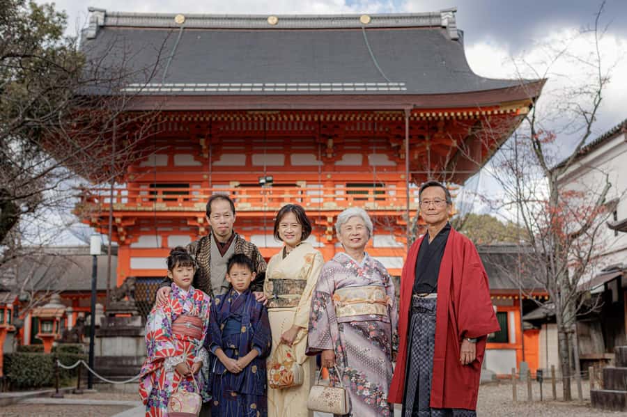 Tokyo Asakusa: Traditional Kimono Rental Experience at Wargo - Is $33 good value?