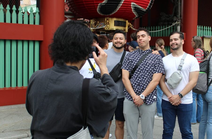 Tokyo: Asakusa Walking Tour & Comedy Night - Senso-ji Temple and its principal image