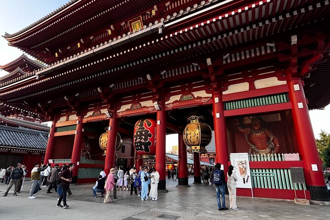 Tokyo: Asakusa Walking Tour -Sumida River to Senso-ji Temple - Nakamise-dori, Asakusa’s traditional shopping street