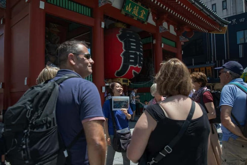 Tokyo: Asakusa Walking Tour with Sensoji Temple Visit
