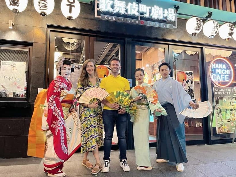 Tokyo: Authentic Japanese Dance Show ticket by professionals - Photography rules and the final picture session