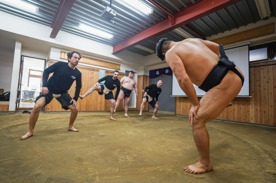 Tokyo: Authentic Sumo Wrestling Experience with Lunch - Morning practice beside the ring