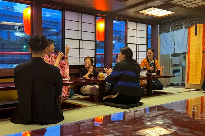 Tokyo Bay Yakatabune Cruise with Traditional JapaneseShow Drinks - Drinks Are Included, but Bring Your Own Meal