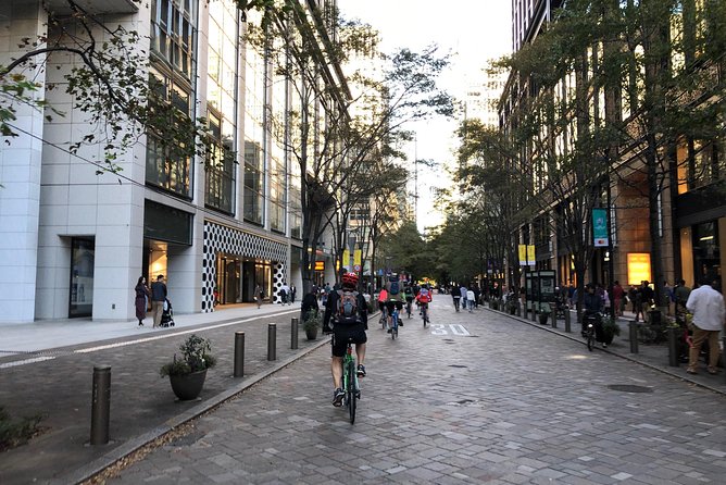 Tokyo Bike Tour: Shibuya & Hidden Tokyo - Safety, pace, and who should book