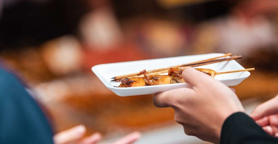 Tokyo: Classic Tsukiji Food Tour - The Outer Market, one stall and story at a time