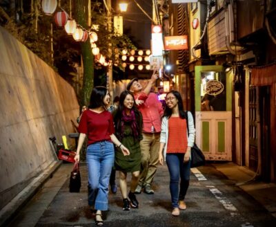 Tokyo: Custom Hidden Gems & Highlights Tour with Local Guide - Yanaka and old Tokyo atmosphere
