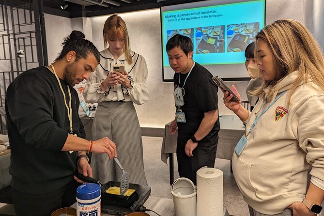 Tokyo Cute Bento Cooking Class – Make a Kawaii Character Lunchbox - The Final 30 Minutes: Eat What You Made