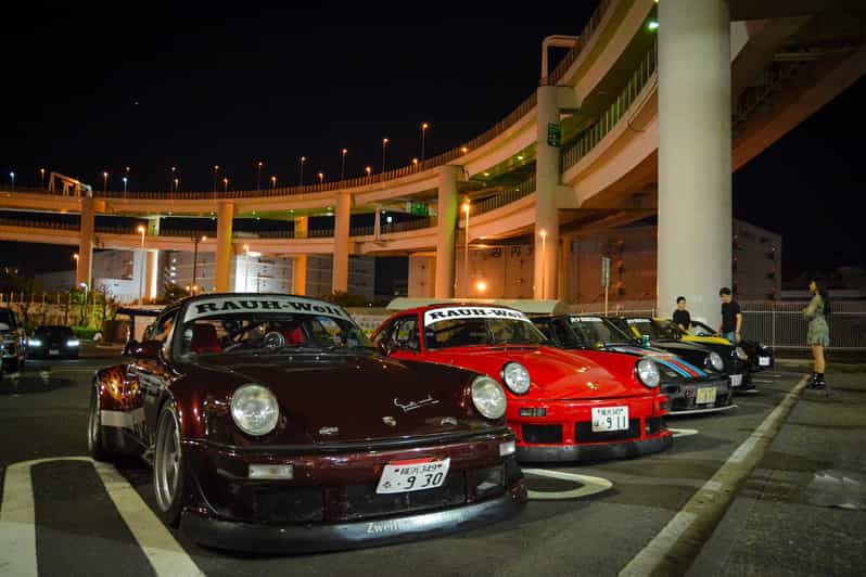Tokyo: Daikoku JDM Car Meet Tour + LibertyWalk & Autobacs! - SuperAutobacs is a different kind of car stop