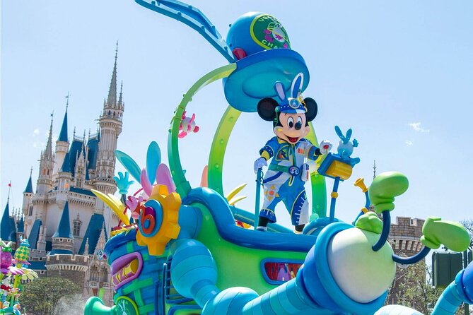 Tokyo Disneyland: 1-Day Ticket & Private Hotel Transfer - What the service does well