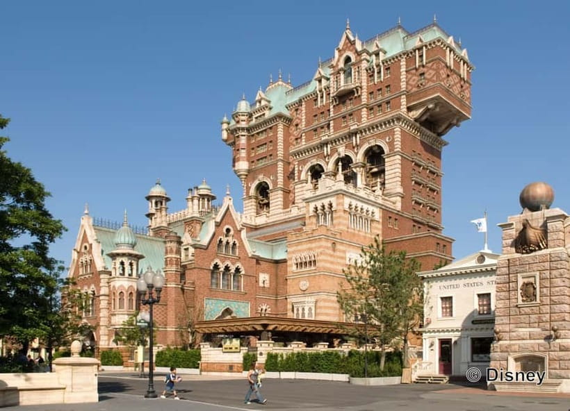 Tokyo: DisneySea 1-Day Passport - Arriving early and getting through the gate