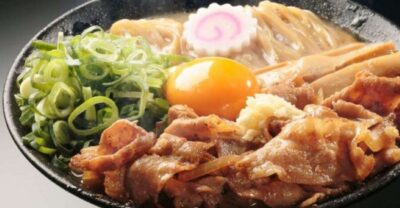 Tokyo: Easy Ramen Cooking Experience in Kabukicho, Shinjuku - Arriving at Shinjuku Ale in Kabukicho