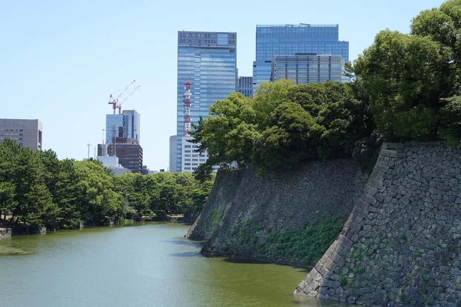 Tokyo: Edo Castle and Imperial Palace Guided Walking Tour - Is $3.22 a good value?