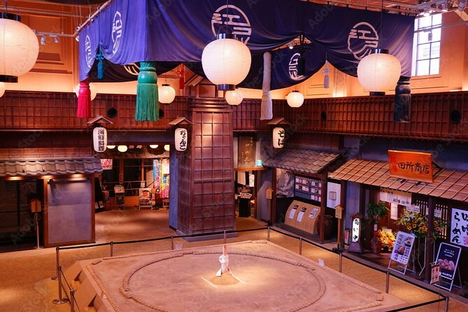 Tokyo: Enjoy Sumo match and know about it! [Ticket included] - Who will get the most from this tour