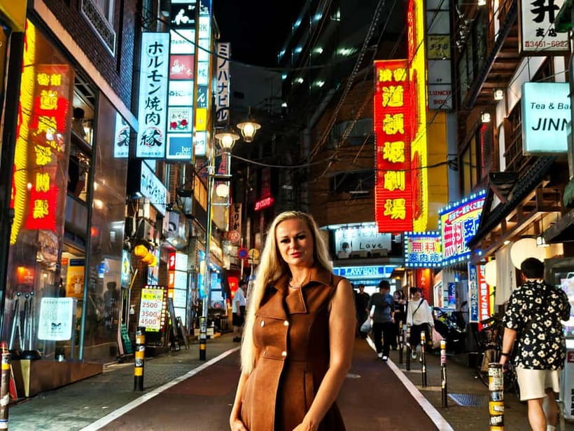 Tokyo: Evening Tour - Temples, Neon Streets & Culture - Asakusa, where old Tokyo glows
