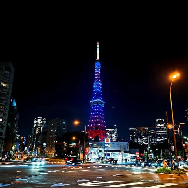 Tokyo: Evening Tour – Temples, Neon Streets & Culture