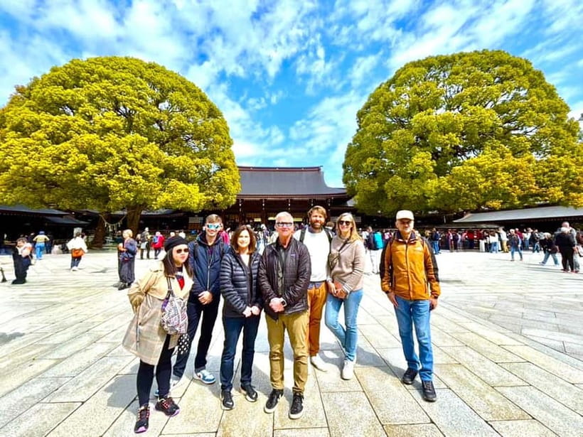 Tokyo: Full Course Tour: Explore 10 Must-Sees & Hidden Gems - Key points at a glance