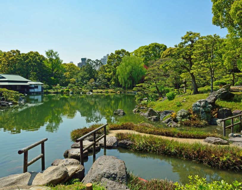 Tokyo: Full-Day Japanese Garden Private Guided Tour - The Imperial Palace gardens: a formal first stop