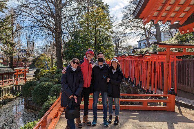 Tokyo Full Day Tour with Licensed Guide and Vehicle from Yokohama - Akihabara and Roppongi Hills: two versions of modern Tokyo