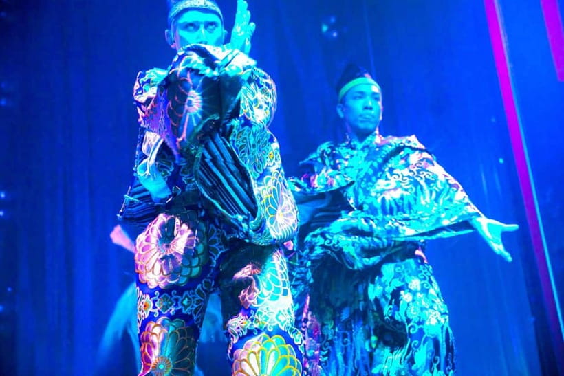 Tokyo GINZA: KONPARU Japanese Cabaret Show with Drink - A Japanese cabaret night in the heart of Ginza