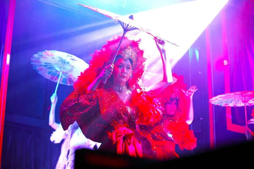 Tokyo GINZA: KONPARU Japanese Cabaret Show with Drink - Choosing between the afternoon and evening shows