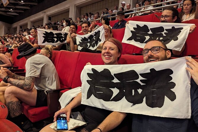 Tokyo: Grand Sumo May Tournament - Following the matches with a guide in your ear