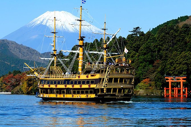 Tokyo: Hakone Fuji Day Tour w/ Cruise, Cable Car, Volcano - Guides, language, and the pace of the day