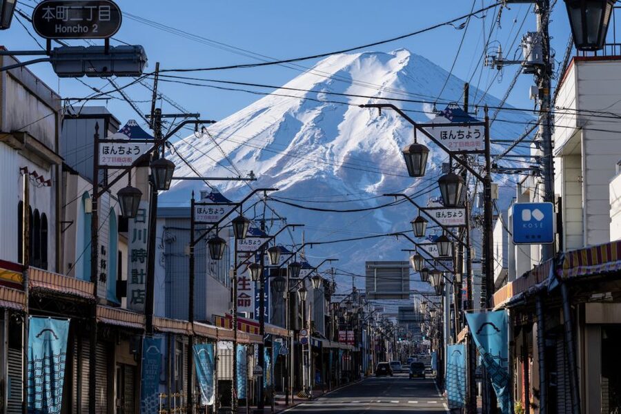 tokyo:Hakone Owakudani & Gotemba Premium Outlet 1d Tour - Who should book this Hakone and Gotemba route?