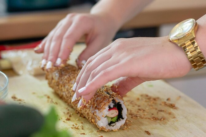 Tokyo : Hand-Roll Sushi Class, Skytree view & Asakusa Tour - What the private format is worth at $123.56