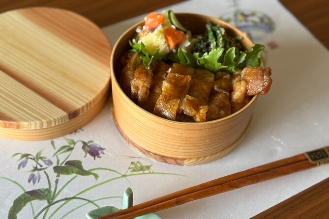 Tokyo Haneda: Bento & Ramen Gyoza Cooking Class in a Local home - The home kitchen makes the lesson personal
