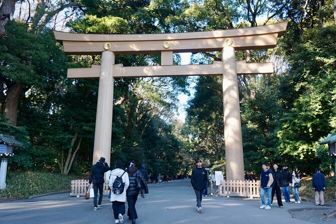 Tokyo: Harajuku Meiji Shrine to Shibuya Crossing Guided Tour - Key points to know before booking