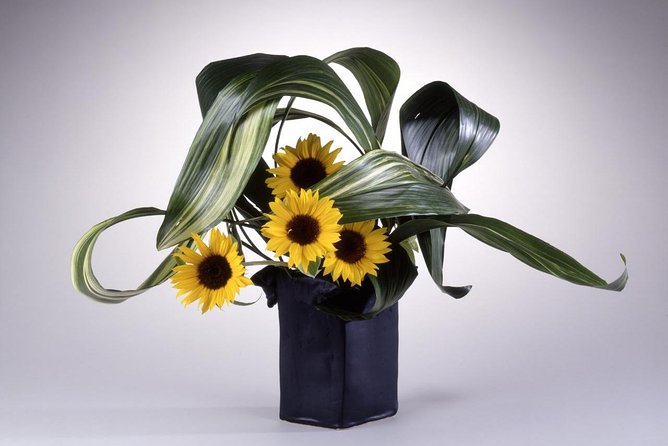 Tokyo Ikebana, Japanese Traditional Flower Arrangement Experience - Why the Seasonal Flowers Matter