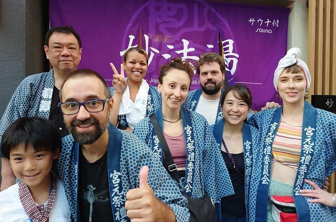 Tokyo Ikebukuro Evening Tour Dive into Japanese culture - Relaxing in a tattoo-friendly public bath