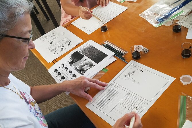 Tokyo/Ikebukuro Manga drawing workshop by pro-Manga artists - Working with a professional manga artist