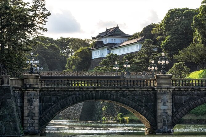 Tokyo Imperial Palace:Guided Walking Tour of East Gardens - Key points to know before you book