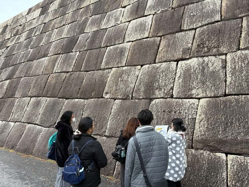 Tokyo: Imperial Palace with Nostalgic Alley Kagurazaka tour - Nippon Budokan and a short coffee reset