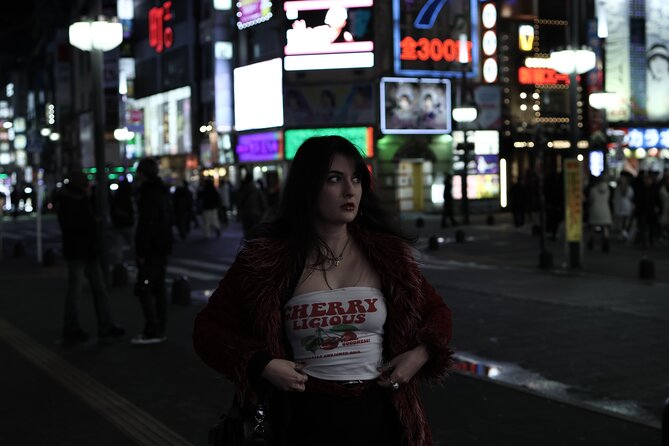 Tokyo Izakaya crawl (A tour of 2 izakayas, 1 bar, and a shrine) - Hanazono Shrine: a quiet close to a noisy night